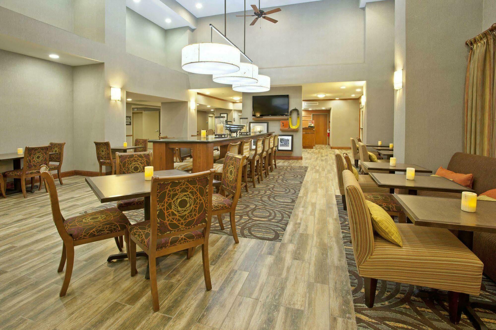 Hampton Inn & Suites Fort Worth-West-I-30 Exteriör bild